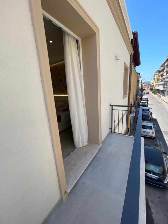 Bullerjanos Hotel Olbia Buitenkant foto