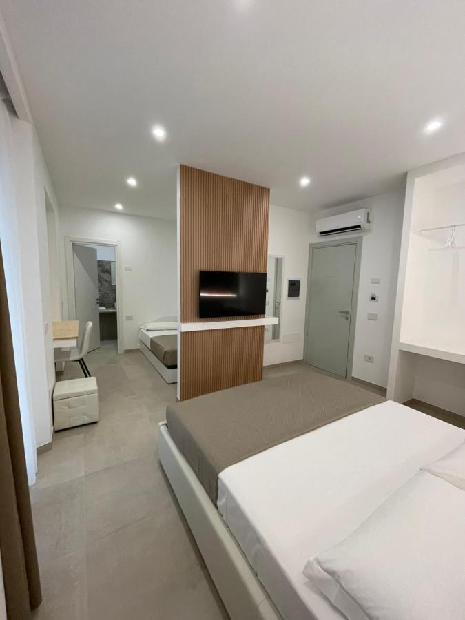 Bullerjanos Hotel Olbia Buitenkant foto