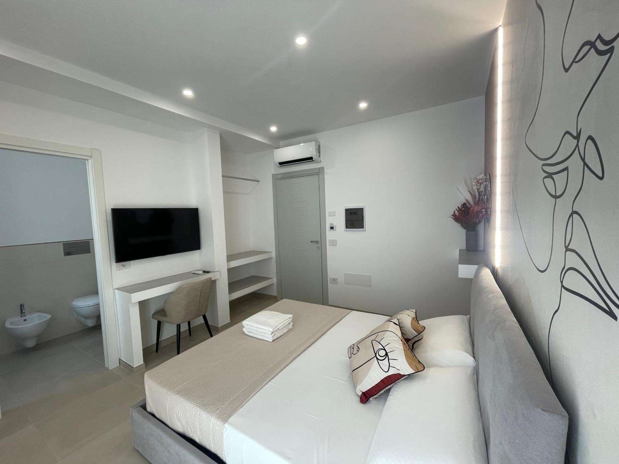 Bullerjanos Hotel Olbia Buitenkant foto